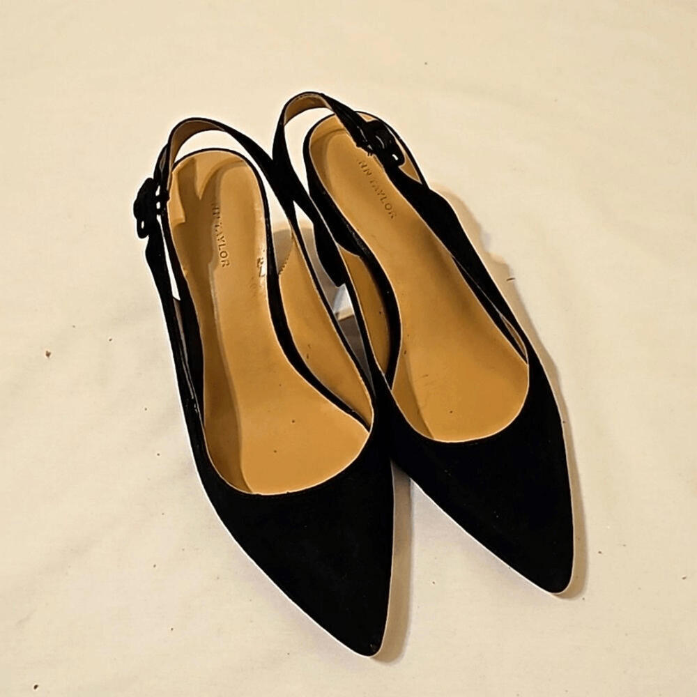 Ann Taylor  Suede Block Heel Slingback Pumps size 7M